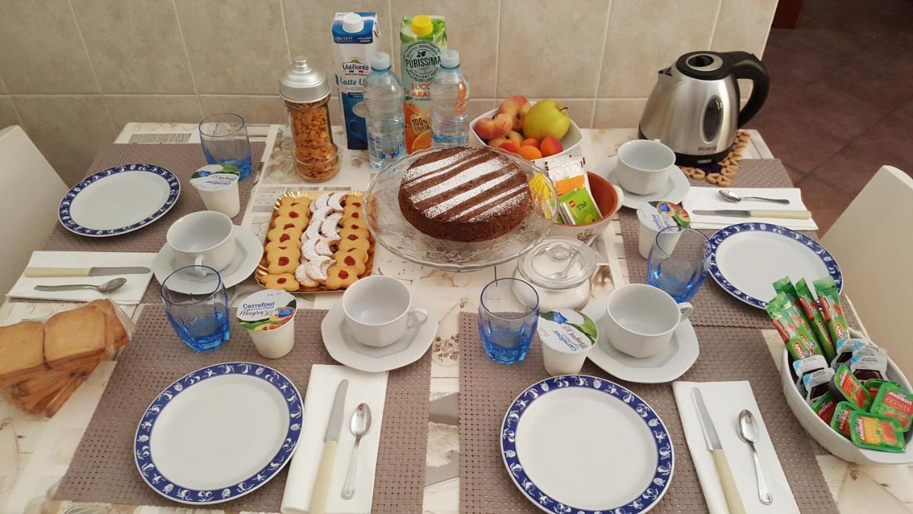 La Taverna Di Tony Bed and Breakfast Montalto Dora Buitenkant foto